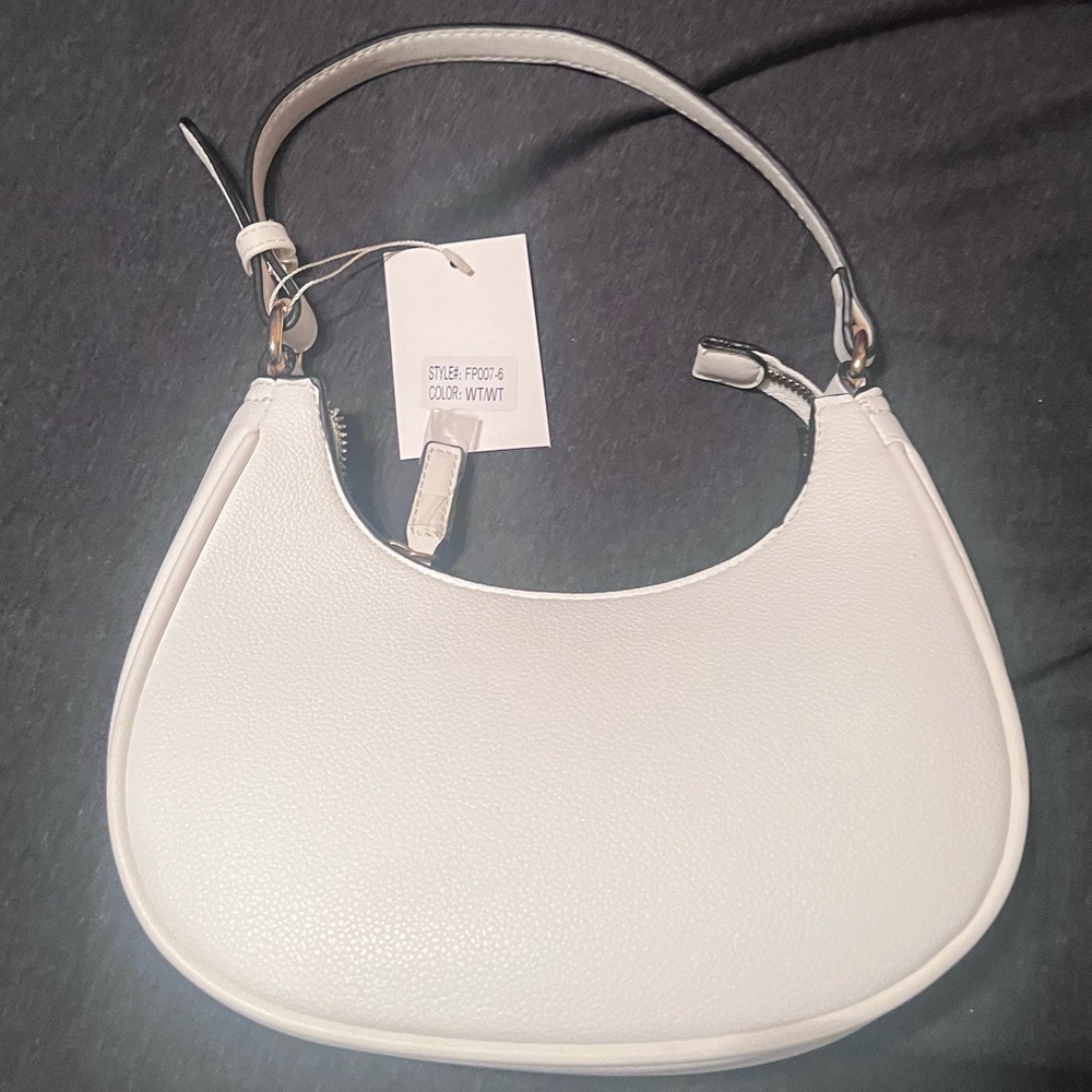 White shoulder bag